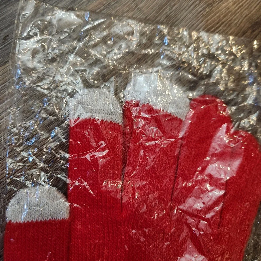 Ball State University Red Knit Gloves Collegiate BSU Cardinals Indiana College